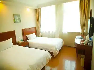 Greentree Inn Shanghai Pudong Airport Chuansha Express - 35