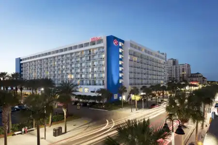 Hilton Clearwater Beach Resort & Spa - 41