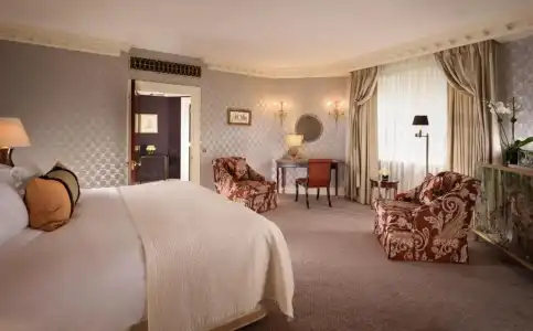 The Dorchester - 61