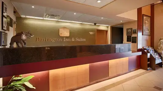 Best Western Plus Burlington Inn & Suites - 33