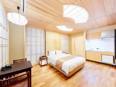 Sunrise Suites - 1