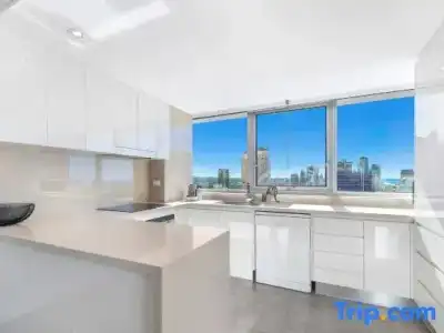 ULTIQA Beach Haven At Broadbeach - 207