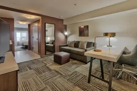 Hilton Garden Inn Albuquerque / Journal Center - 69