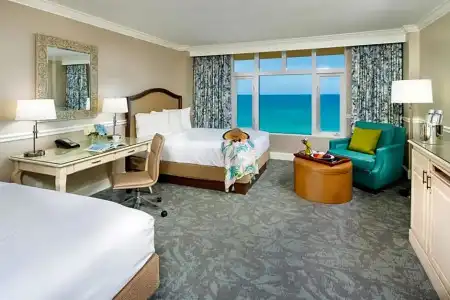 The Shores Resort & Spa - 20