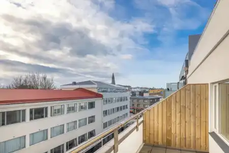 Hlemmur Suites - 55