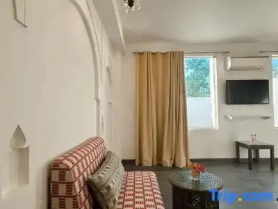 Atulyaa Taj - 104