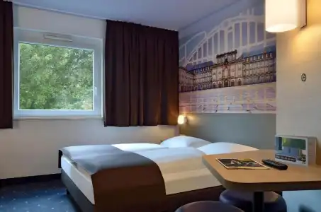 B&B Mannheim-Neuostheim - 24