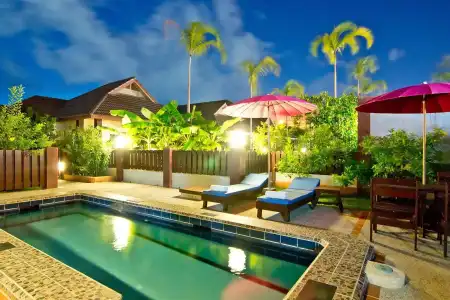 Rose Bay Resort - 39