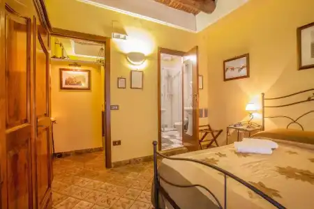 Alloggio dei Vassalli, In the Heart of the Historic Center - 97