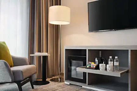 Hyatt Place Bangkok Sukhumvit 24 - 12