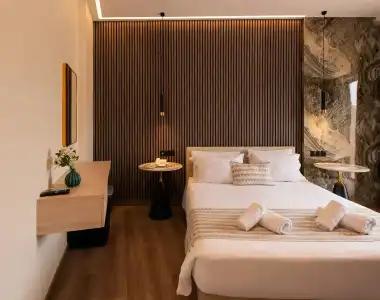 Chrispy City Living - 53