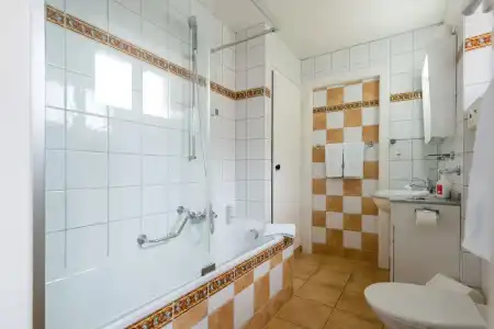 Ermitage au Lac - 8