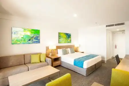 Metro Aspire, Sydney - 34
