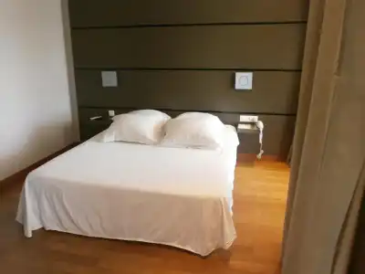 Bor Hôtel & Restaurant - Plage privée - 93