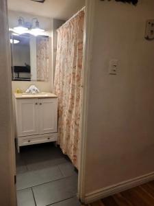 Desert Hills Motel - 71