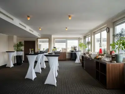 Flemings Frankfurt Main-Riverside - 24