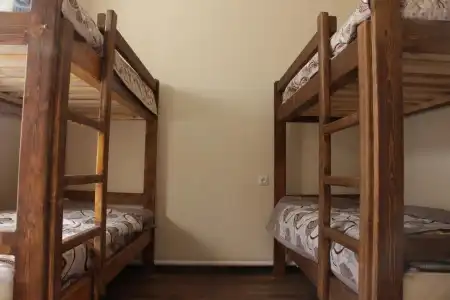 Snow Leopard Hostel - 35