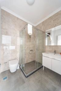 Green Hills Suites - 9