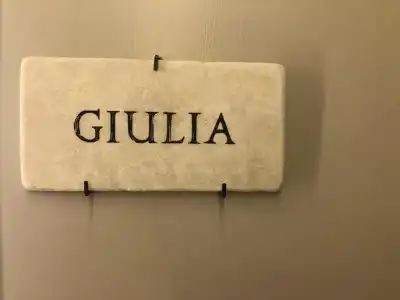 The Roman Empire Guesthouse - 142