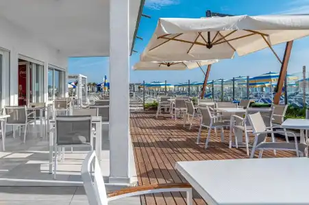 City Beach Resort - 31