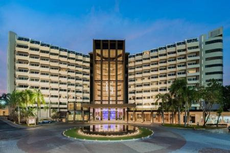 Royal Cliff Beach Pattaya - 34
