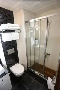 K Suites - 10