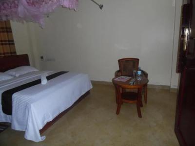 Silver Paradise - 20