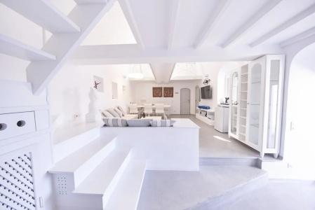 Trieris Villa & Suites - 102