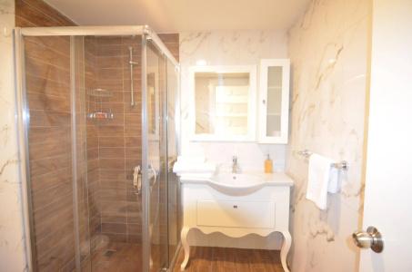 Elite Luxury Suite & Spa - 8