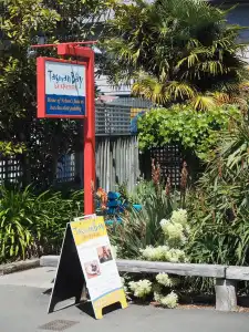 Tasman Bay Backpackers - 25
