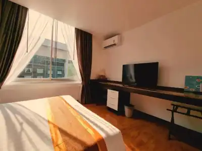 The Bedrooms Boutique - 85