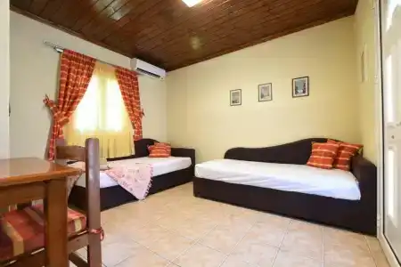 Haus Platanos Apartments & Bungalows by the Sea - 38