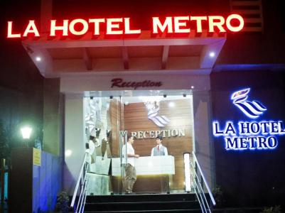 La Metro Near BKC - 9