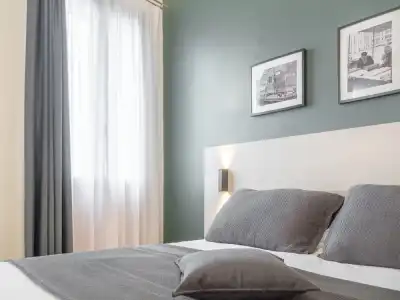 Grand Canal Suites - 95