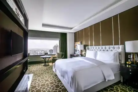 Fairmont - 46