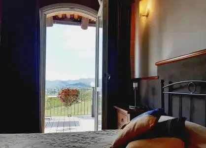 Red Wine Camere - 47