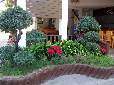 Lanna Thai Guesthouse - 8