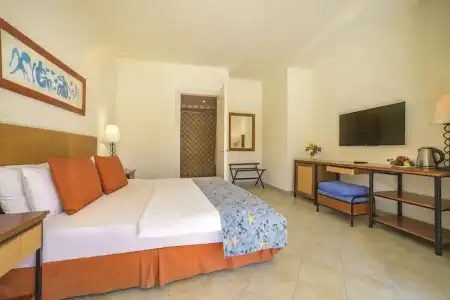 Marina Plaza, Tala Bay - 59