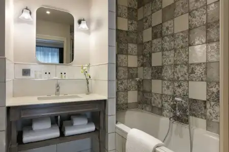 & Spa Royal Madeleine - 72