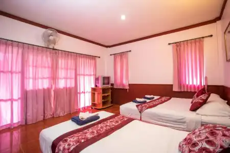 Rung Arun Resort - 211