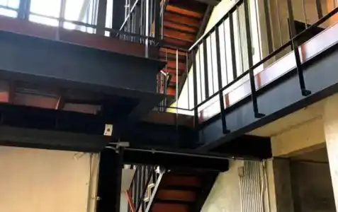The LOCAL Ari - Hostel - 0
