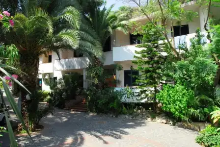 Village Eden - 48