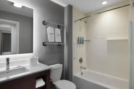 Residence Inn Des Moines Downtown - 7