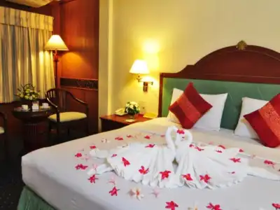 Sabai Inn - 3