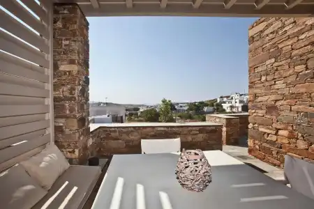 White Tinos Luxury Suites - 22