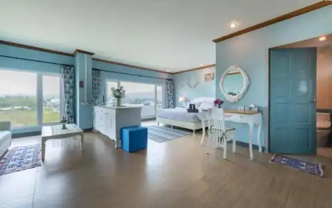 The Lilly - 84