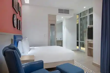 Hampton by Hilton Doha Old Town - 38
