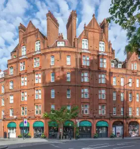 Sloane Place - 47