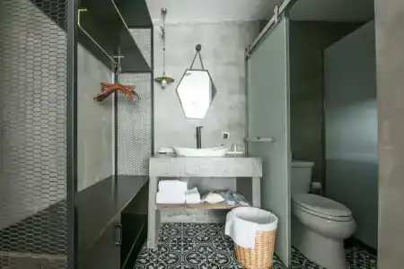 Unique Space Design Art - 103