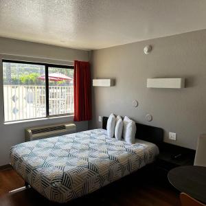 Motel 6 San Diego, CA - Circle - Mission Valley - 21